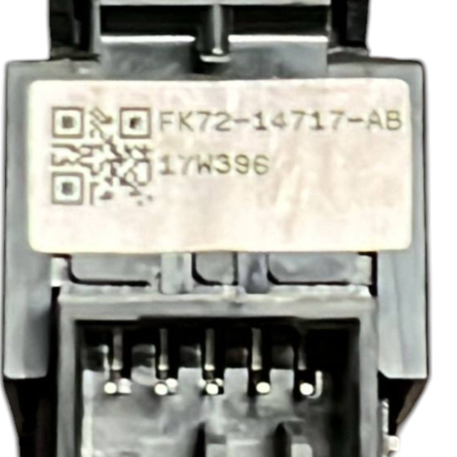 Front Right Window Lift Button Range Rover Velar code:FK72 - 14717 (2017 >) - F&P CRASH SRLS - Used Parts