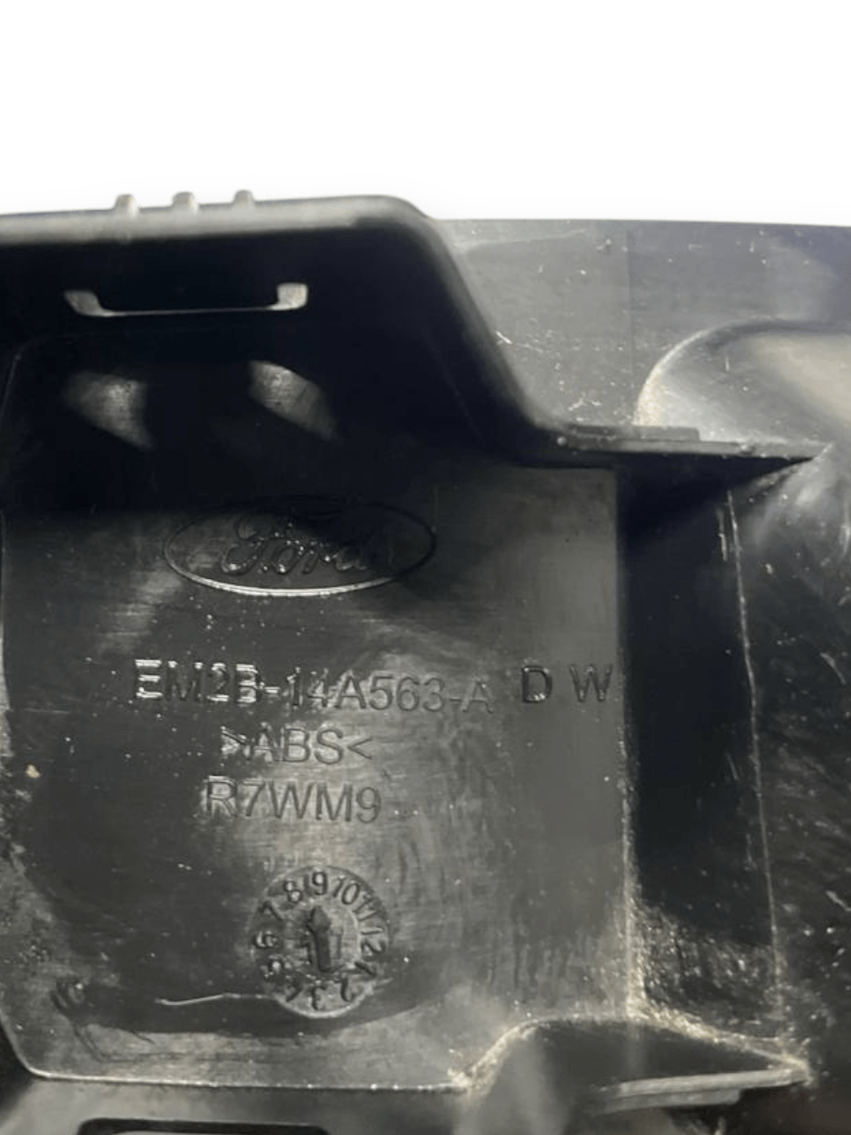 Right Front Window Lift Button (dx) Ford S - Max (2006 to 2023) code: EM2B - 14A563 - A - F&P CRASH SRLS - Used Parts