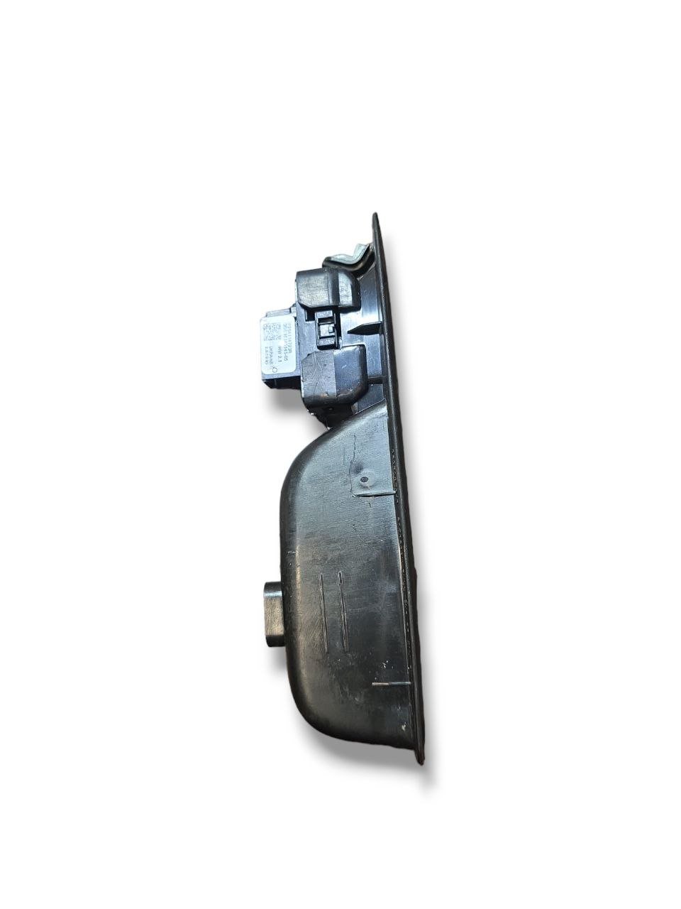 Left Rear Window Lift Button Renault Captur II (2019 >) Code: 829509794R - F&P CRASH SRLS - Used Spare Parts
