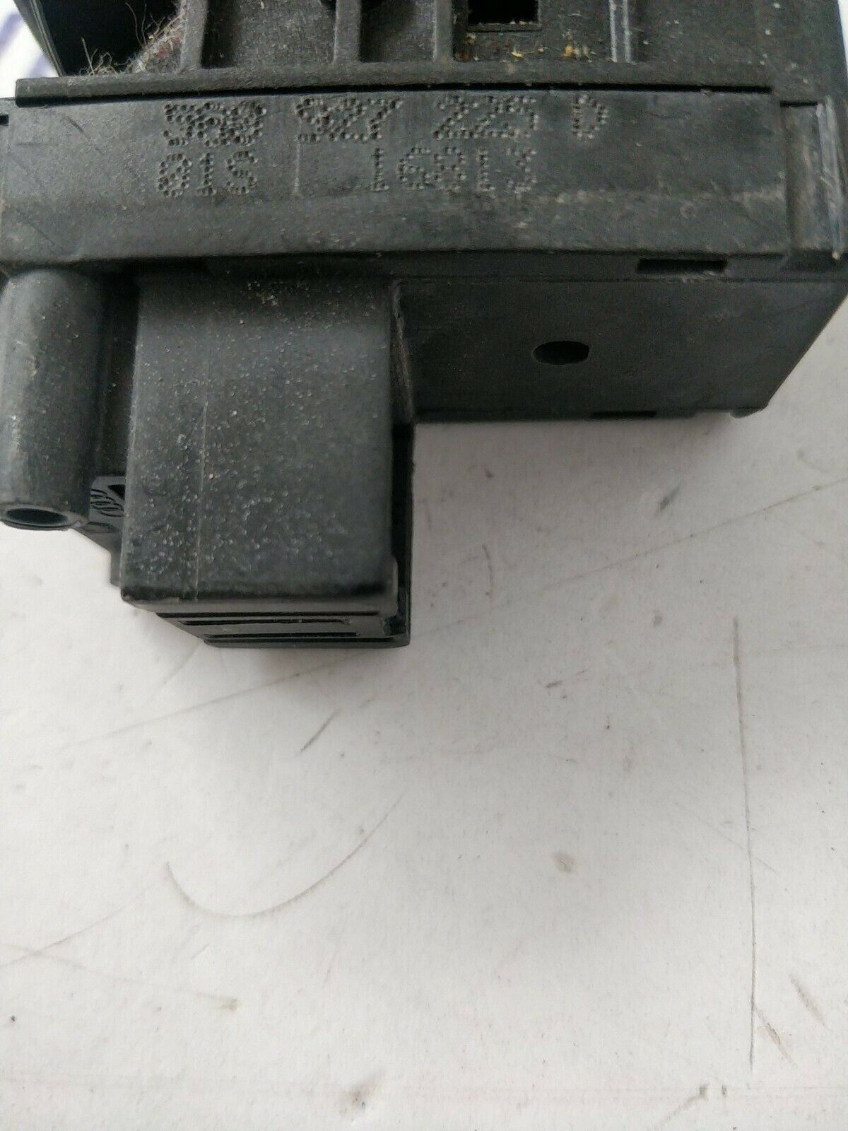 Electric Hand Brake Control Button Vw Golf 6 / 7 Cod. 560927225D - F&P CRASH SRLS - Used Spare Parts