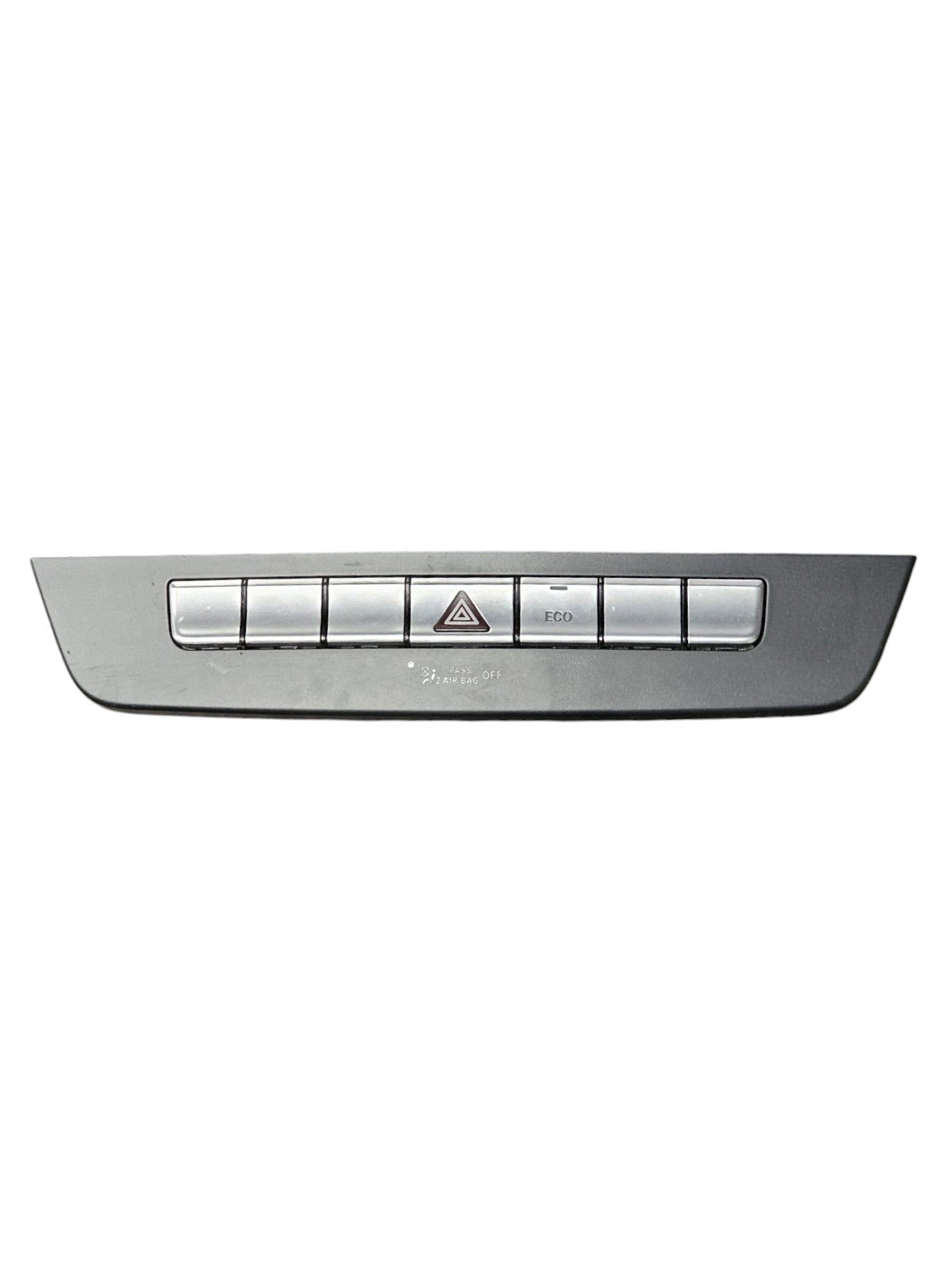Emergency Button / 4 Indicators + ECO Button Code:A2049058201 Mercedes Class C W204 (2007 - 2015) - F&P CRASH SRLS - Used Parts