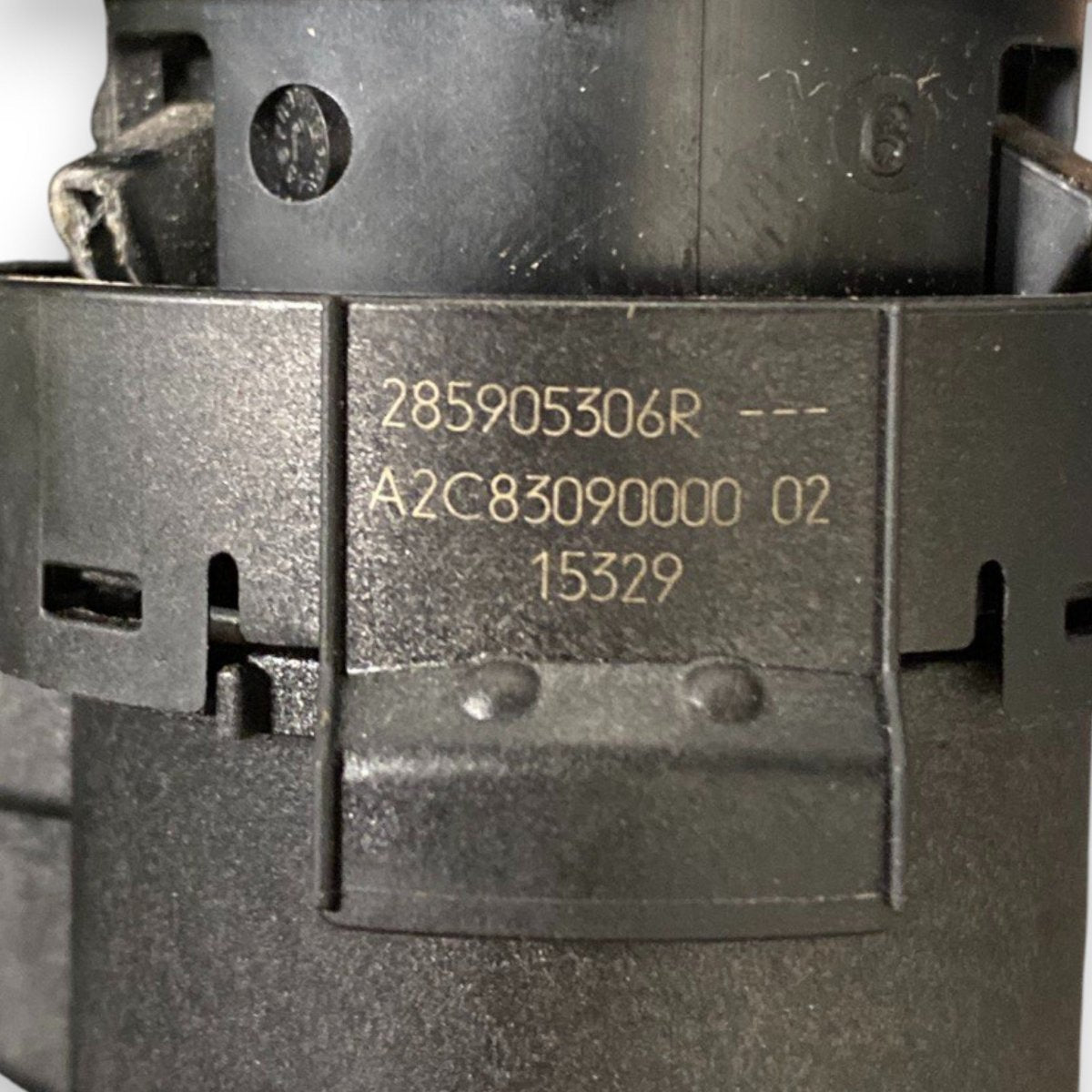Pulsante / interruttore start & stop renault kadjar Cod: 285905306r (2015 - 2022) - F&P CRASH SRLS - Ricambi Usati