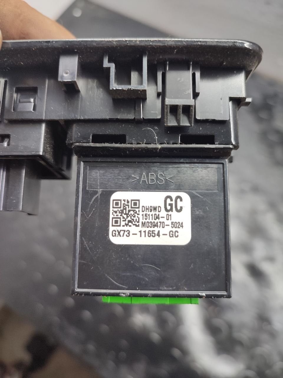 Headlight and lane assist adjustment buttons Jaguar XE (2015) code gx73 - 11654 - gc - F&P CRASH SRLS - Used Parts