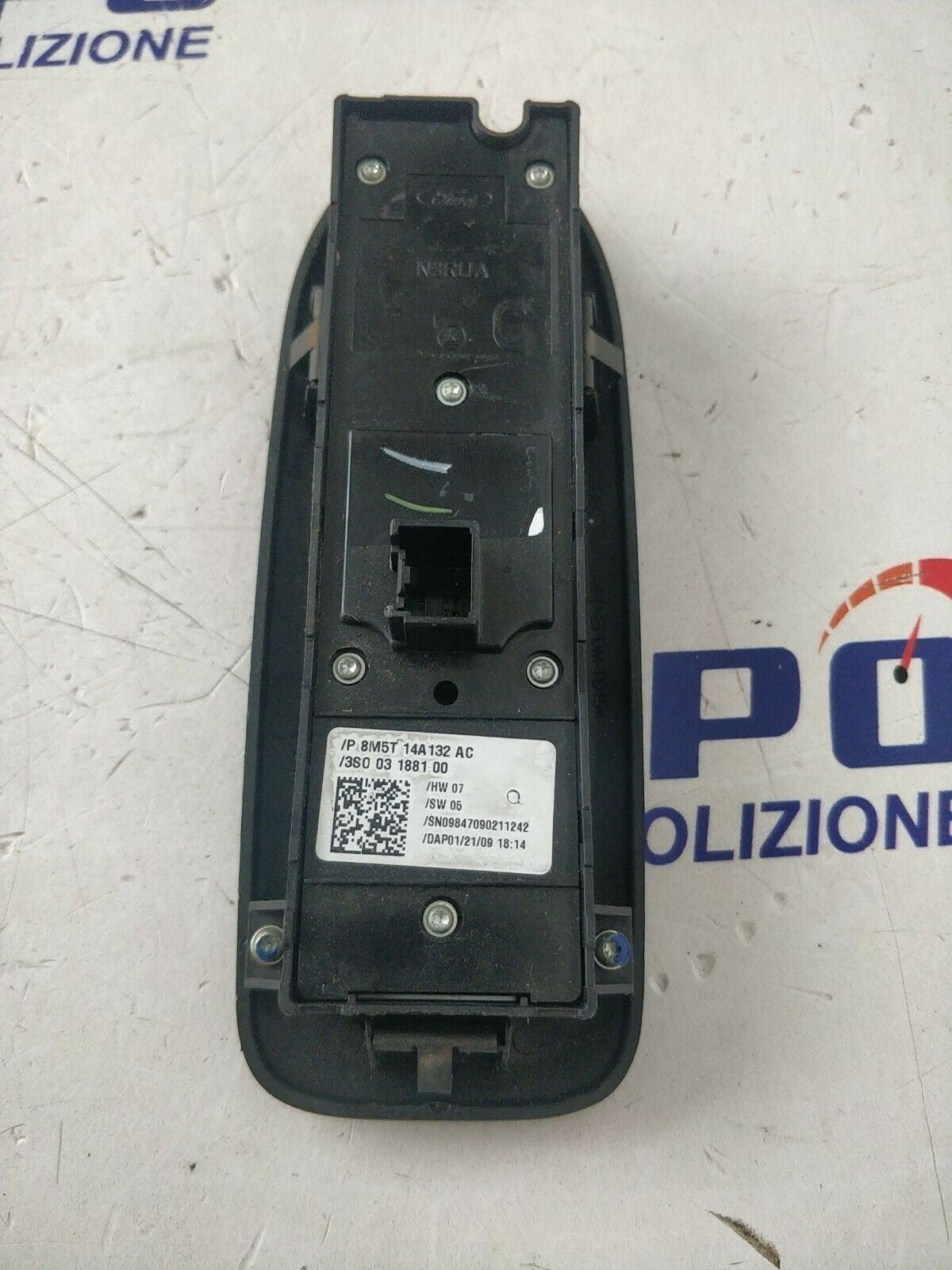 Left Front Window Switch FORD Kuga ( Cbv ) 8M5T14A132AC - F&P CRASH SRLS - Used Parts