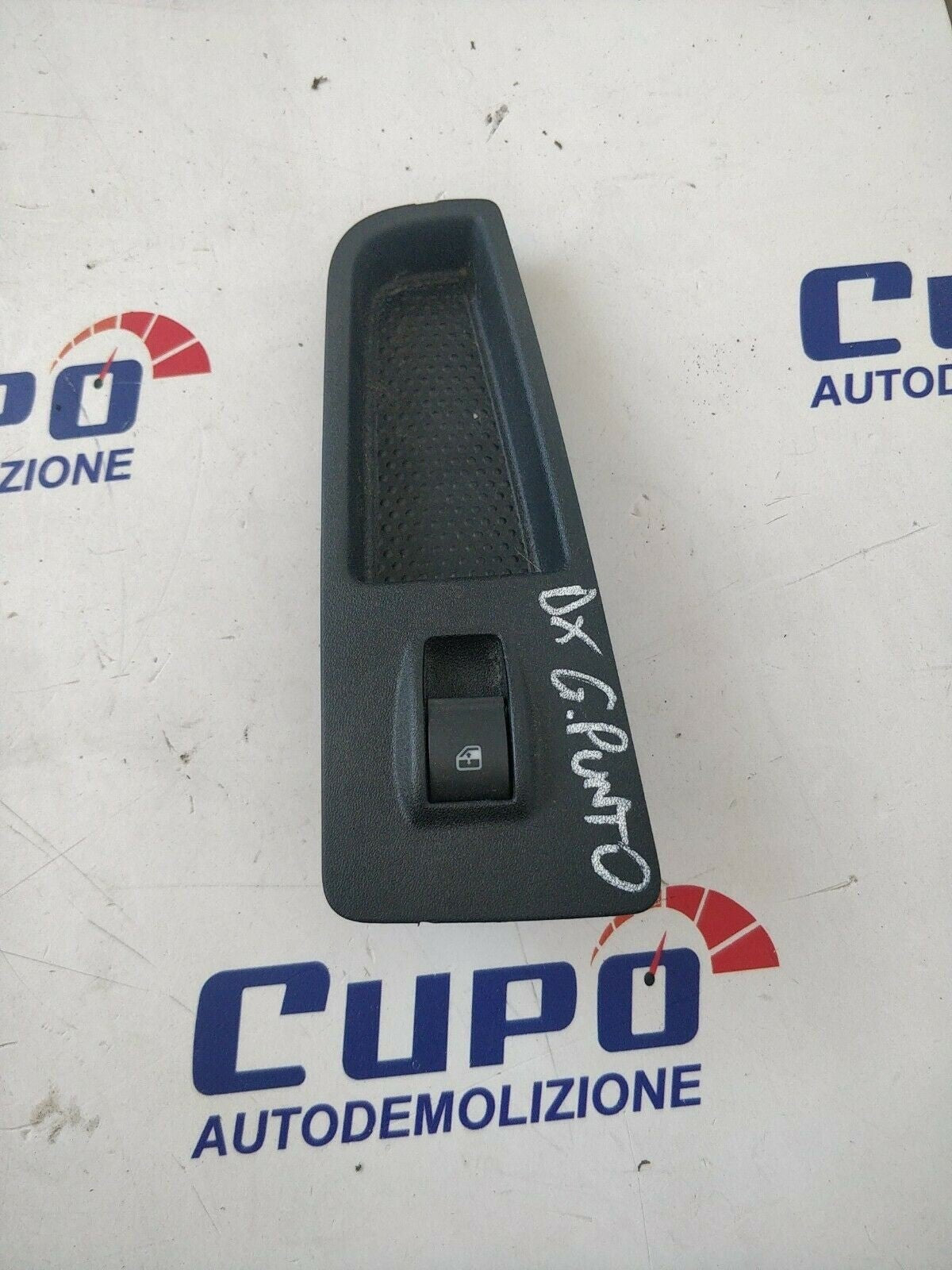 Window lift button Fiat Grande Punto Front Right - F&P CRASH SRLS - Used Parts