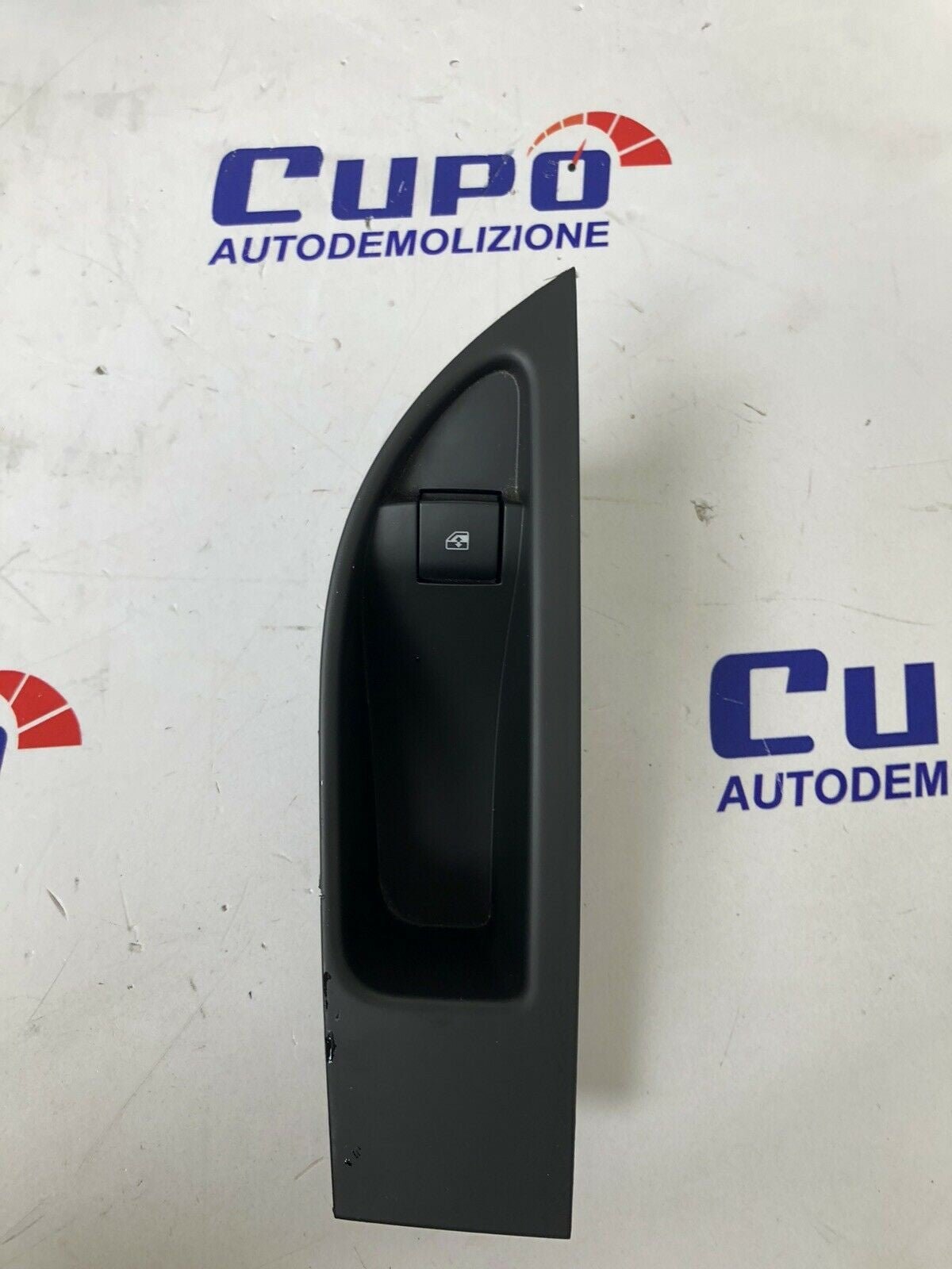 Left Rear Window Lift Switch SX Opel Astra J 2010 2015 13301888 - F&P CRASH SRLS - Used Parts