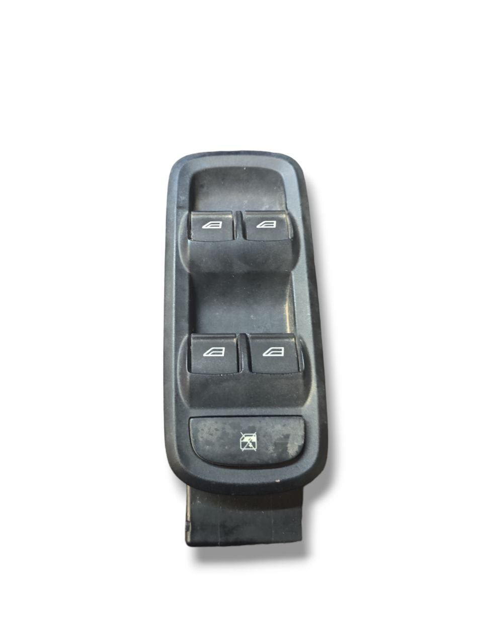 Left Front Window Switch Ford Fiesta VI Code: 8A6T - 14A132 - CC (2008 - 2017) - F&P CRASH SRLS - Used Parts