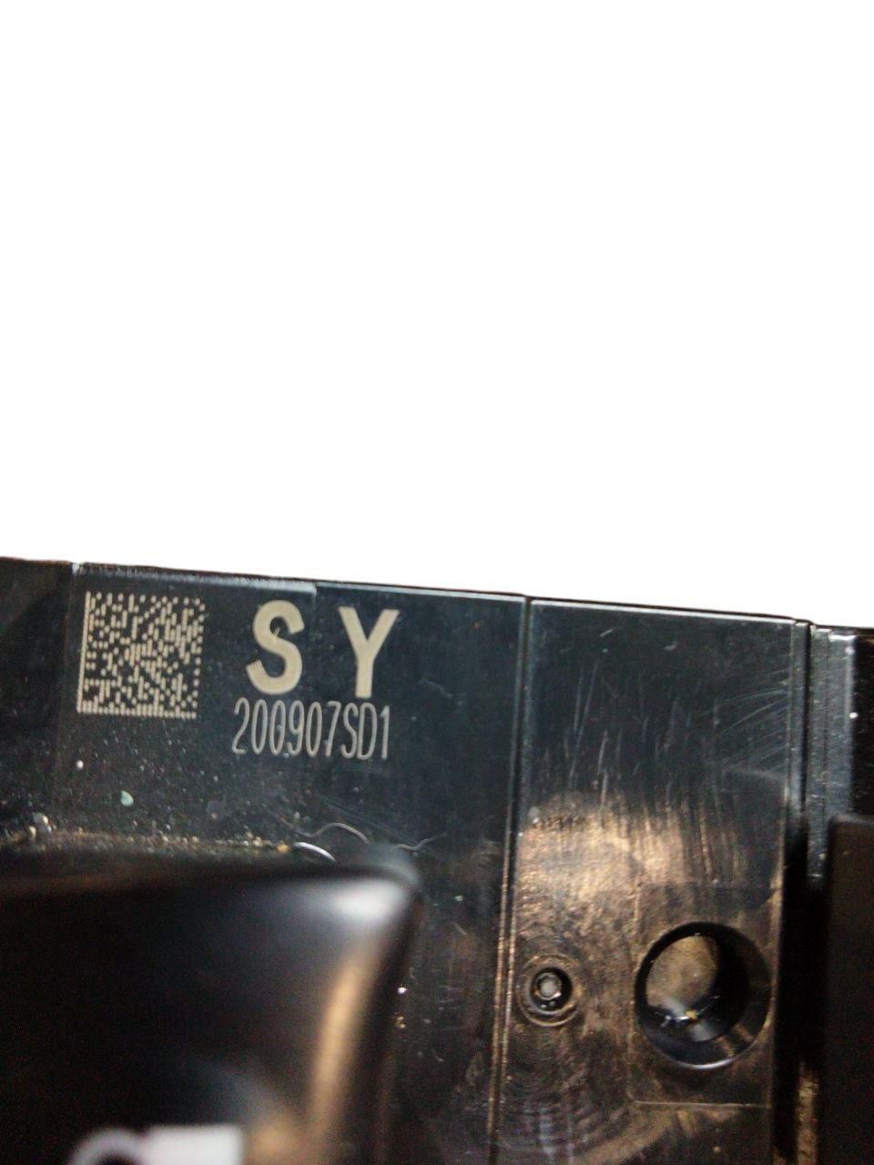 Left front window lift switch for Nissan Juke (2013) code 200907SD1 - F&P CRASH SRLS - Used Parts