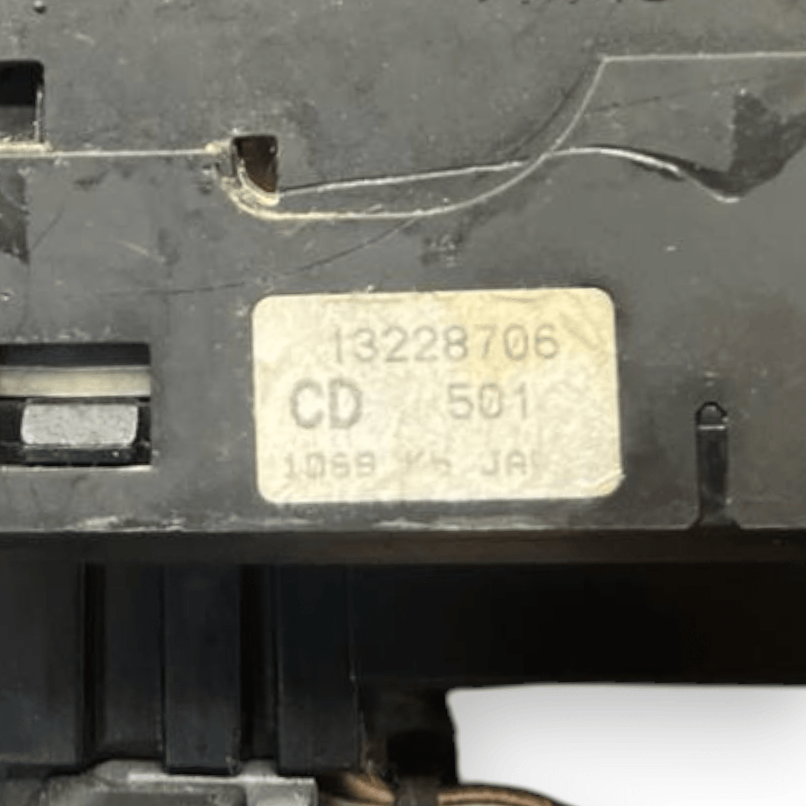 Front left (sx) window lift switch Opel Astra H (2004 to 2011) code: 13228706 - F&P CRASH SRLS - Used Parts