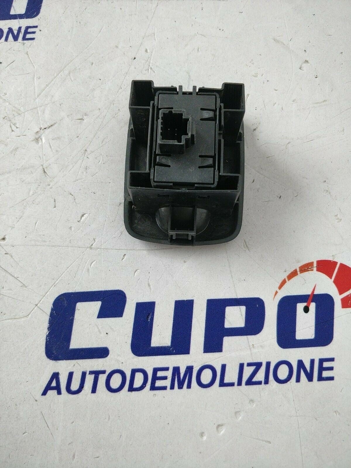 RIGHT FRONT PASSENGER BUTTON PANEL SMART Forfour 453 - F&P CRASH SRLS - Used Parts