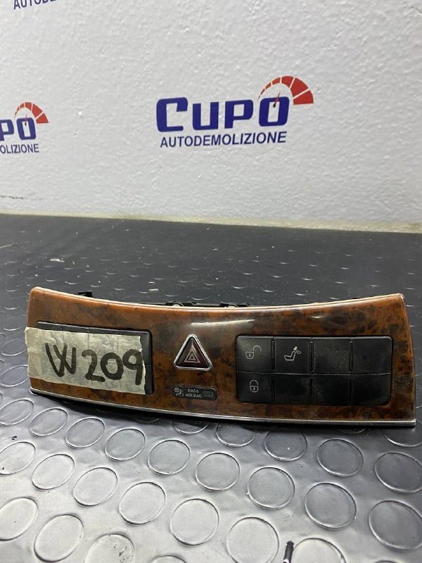 Central Button Panel Mercedes Class CLK w209 code: 156083482 - F&P CRASH SRLS - Used Spare Parts