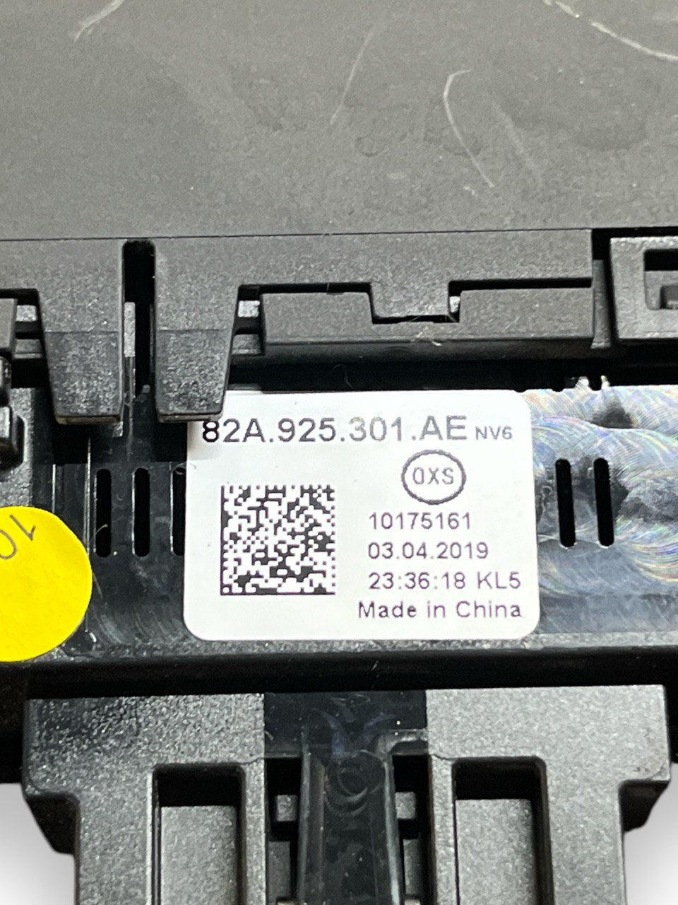 Pulsantiera multifunzione centrale Audi A1 GB (2018>) cod.82A925301AE - F&P CRASH SRLS - Ricambi Usati