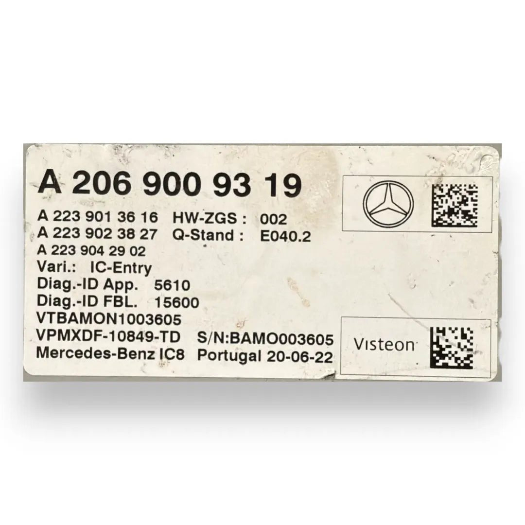 Dettaglio Quadro strumenti / centralina tachimetro Mercedes-Benz GLC X254 dal 2022 cod. A2069009319 - foto 3