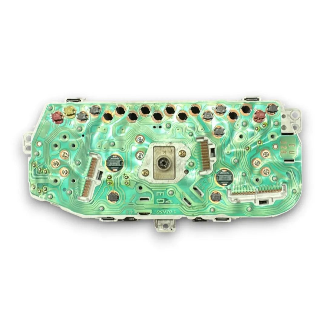 Dettaglio Quadro strumenti completo Daihatsu Terios 1ª Serie 1997–2006 cod. 83010-87432 - foto 2