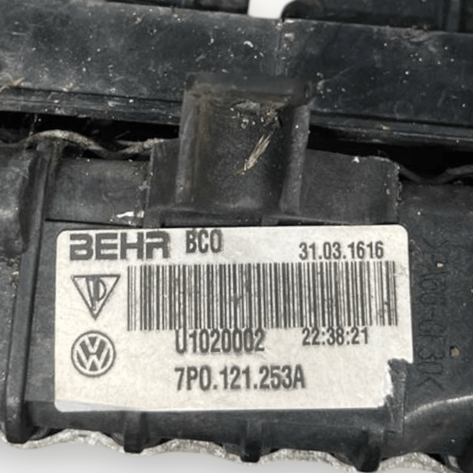 Porsche Cayenne II 92A 3.0 Gasoline Engine Radiator (2010 to 2017) code: 7P0121253A - F&P CRASH SRLS - Used Parts