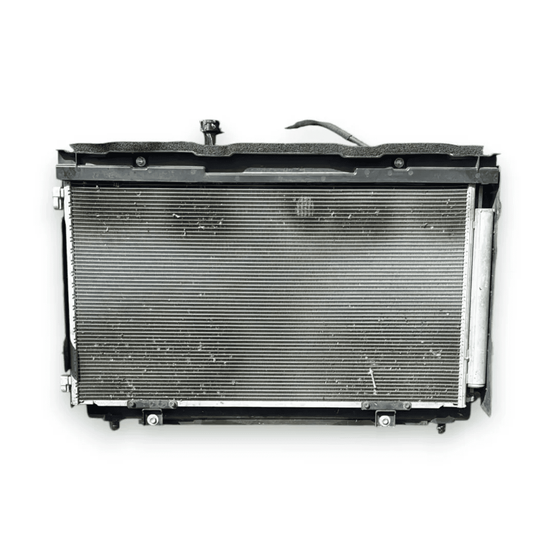 Radiatore motore Suzuki Vitara OEM 1770076S50000 - F&P CRASH SRL - Ricambi Usati