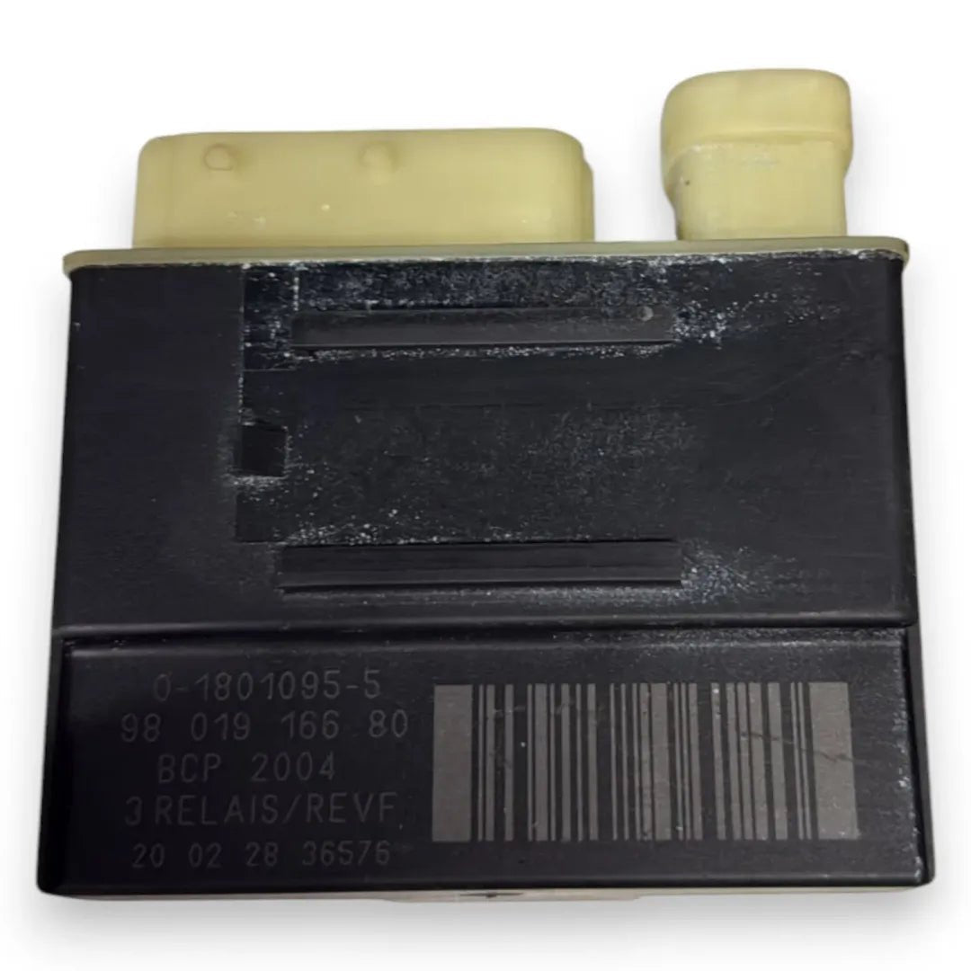 Relè preriscaldamento candelette Citroën C4 Picasso II dal 2013 OEM 9802424080