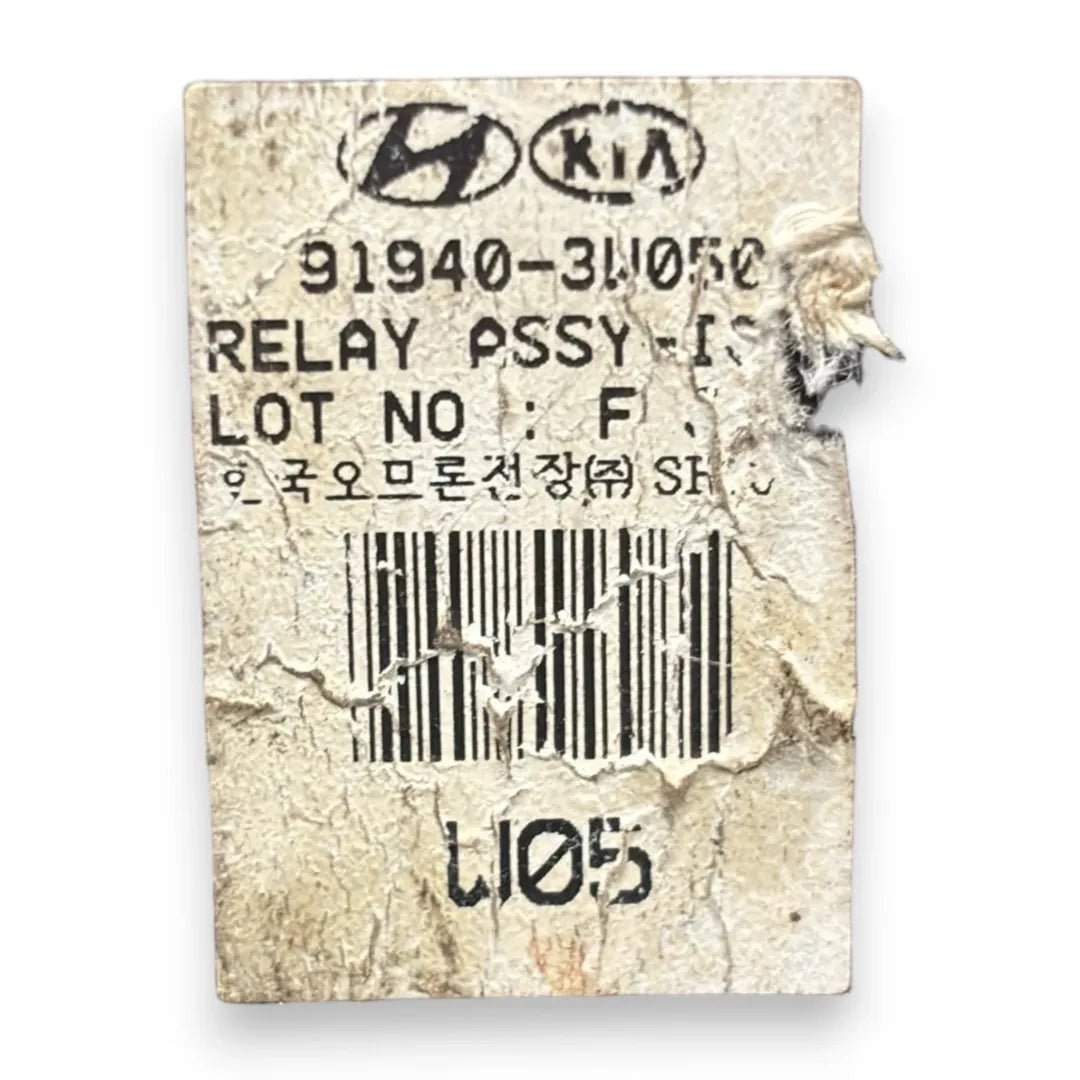 Dettaglio Relè preriscaldamento candelette Kia Sportage 3ª Serie 2014–2016 OEM 368602A850 - foto 3