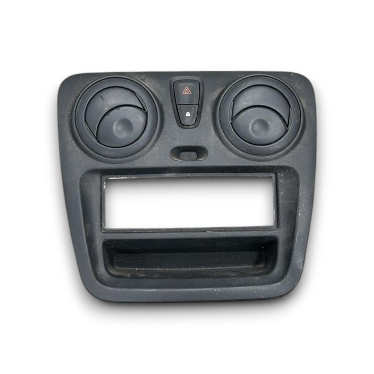 Rivestimento autoradio Dacia Dokker 682603245r (2013 > 2021) - F&P CRASH SRL - Ricambi Usati
