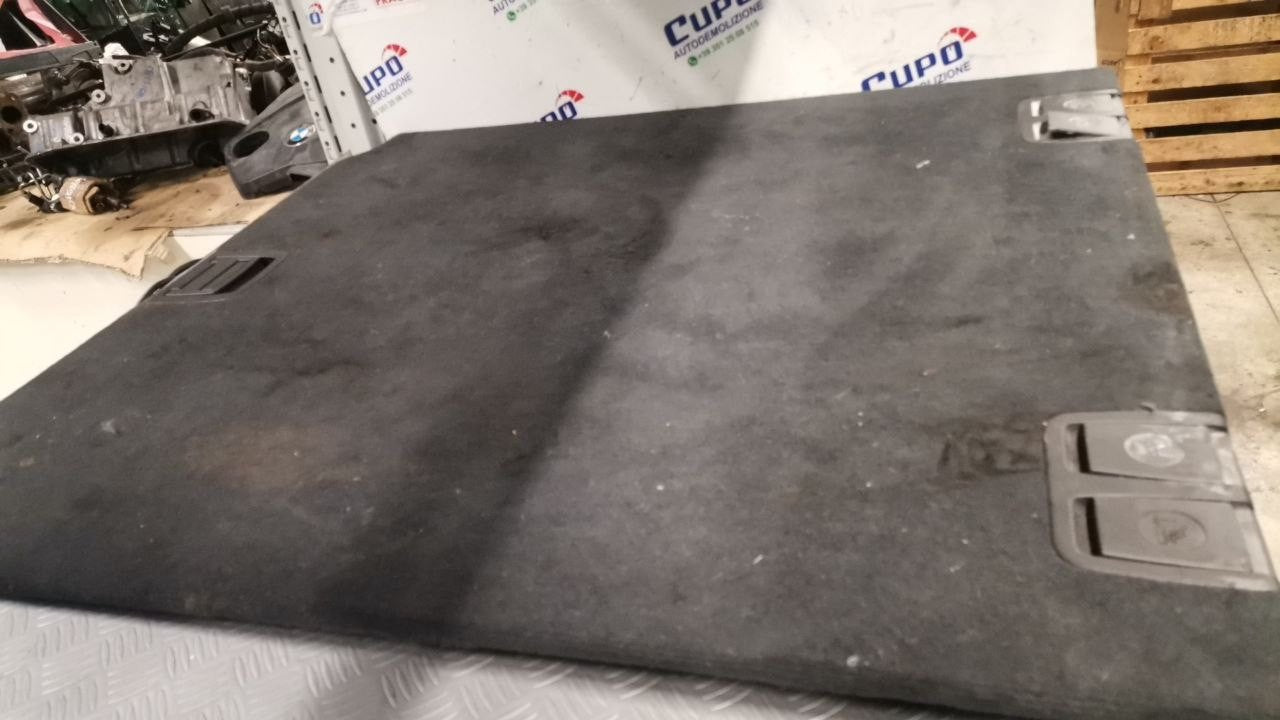 Trunk Lining Rear Hatch Series 3 code: 52107010 - F&P CRASH SRLS - Used Parts