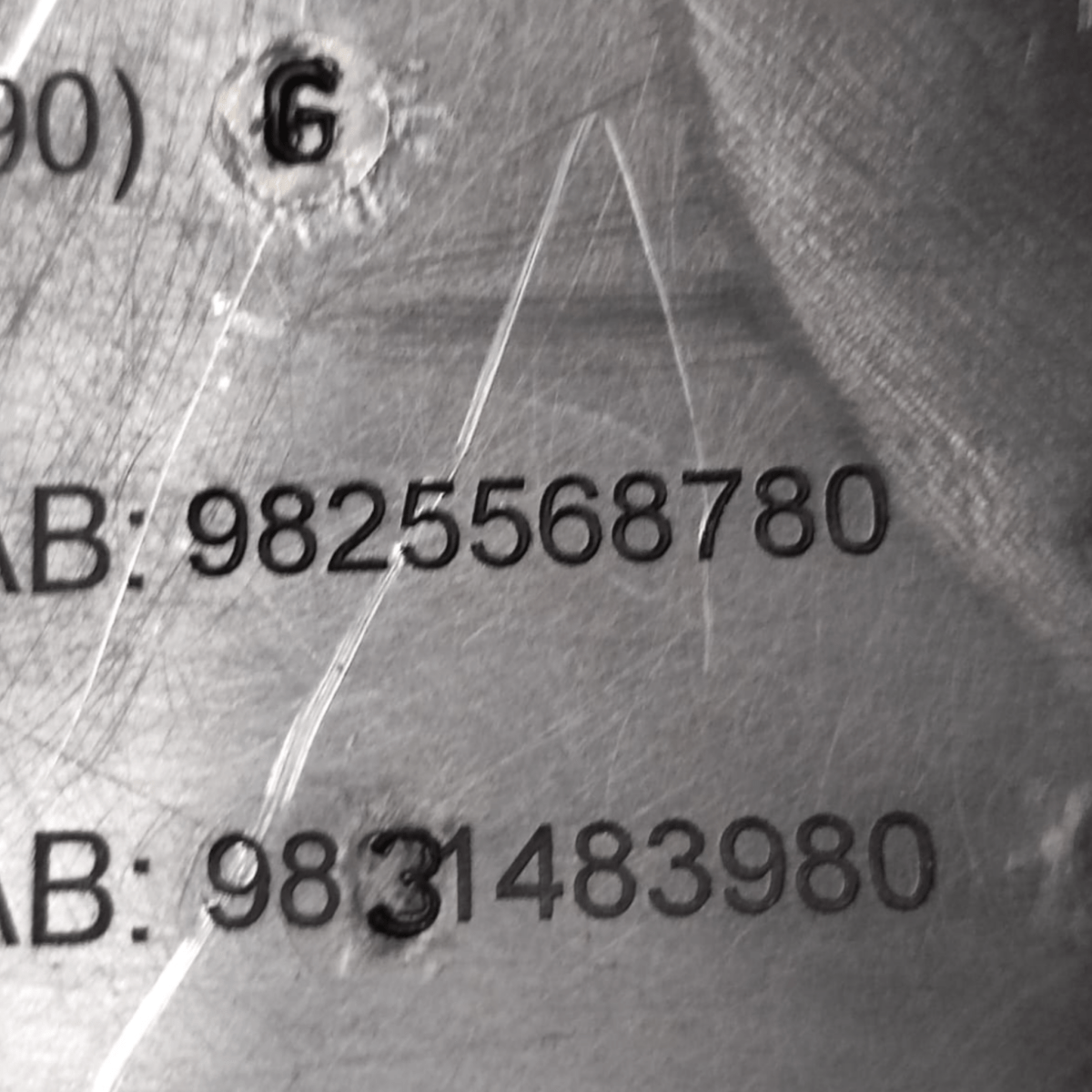 Rivestimento battitacco posteriore destro peugeot 2008 cod: 9825568780 (2019 - ) - F&P CRASH SRLS - Ricambi Usati