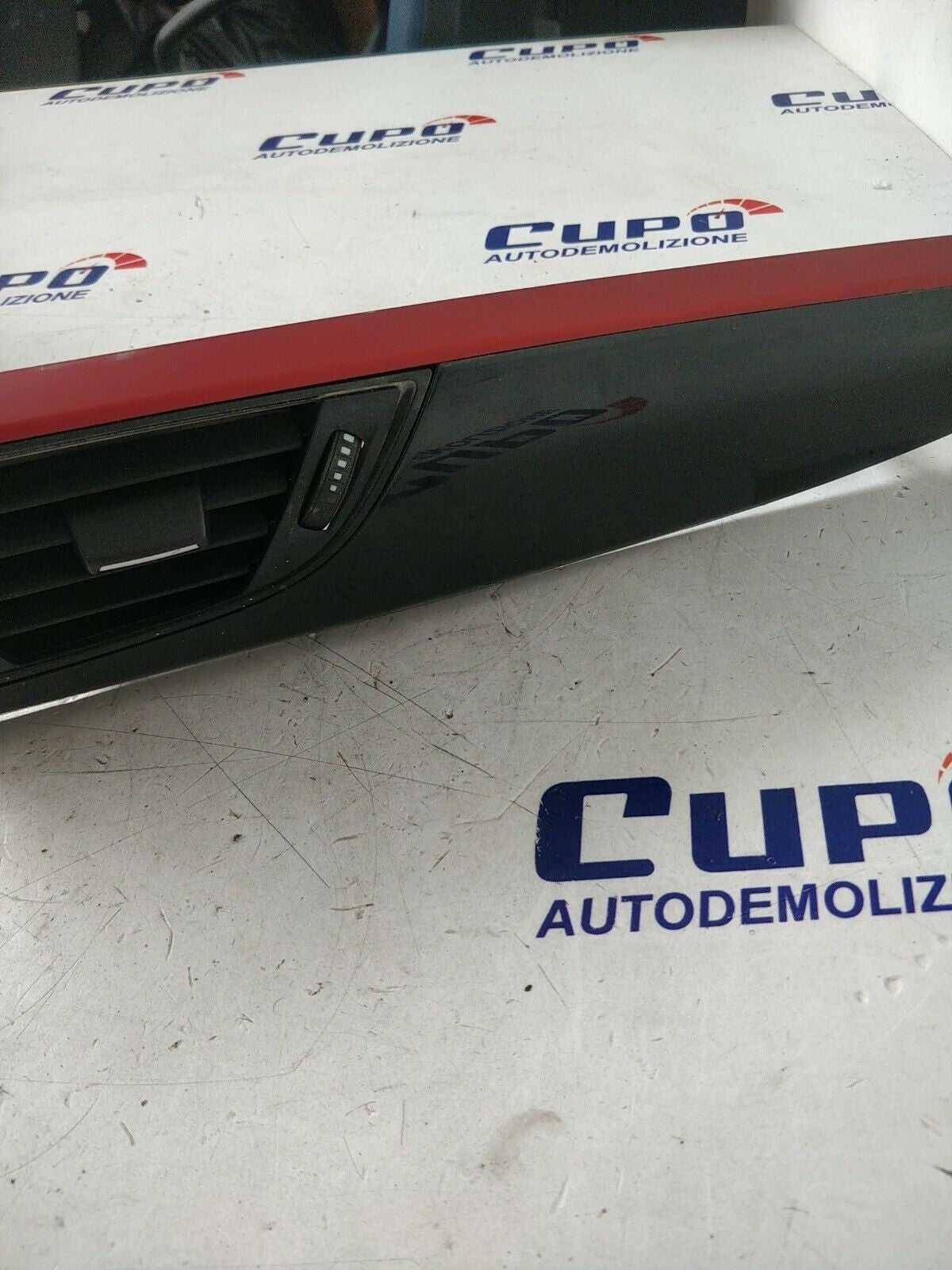 BMW 1 F20 27648710 Console Cover Glossy Black Red Trim - F&P CRASH SRLS - Used Parts