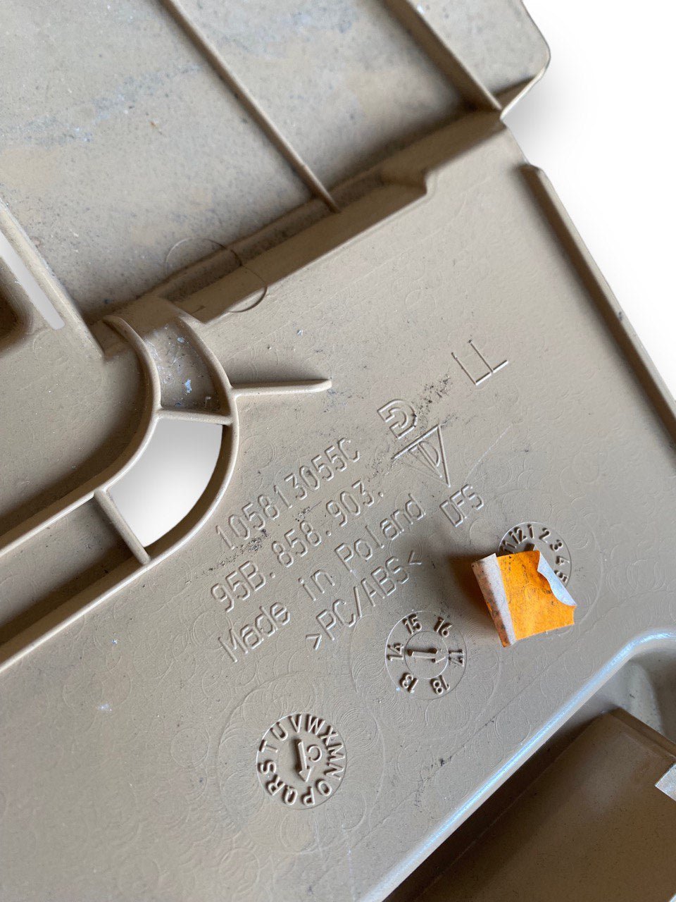 Rivestimento cruscotto inferiore Porsche Macan 95B ( 2014 ) cod. 95B858903 - F&P CRASH SRLS - Ricambi Usati