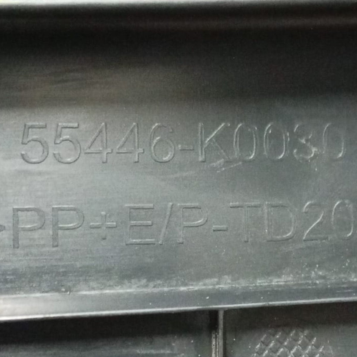 Lower dashboard cover toyota yaris IV code . 55446 - k0030 (2020 >) + buttons - F&P CRASH SRL - Used Parts