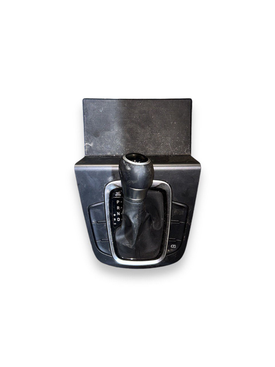 Rivestimento Leva Cambio + Pulsanti Hyundai Kona (2017 > ) cod.84632J9AA0 - F&P CRASH SRLS - Ricambi Usati