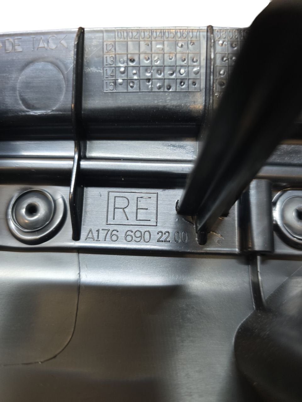 Cover / Internal Molding Right Pillar Mercedes - Benz Class A w176 (2012 - 2018) Code: A1766902200 - F&P CRASH SRLS - Used Parts