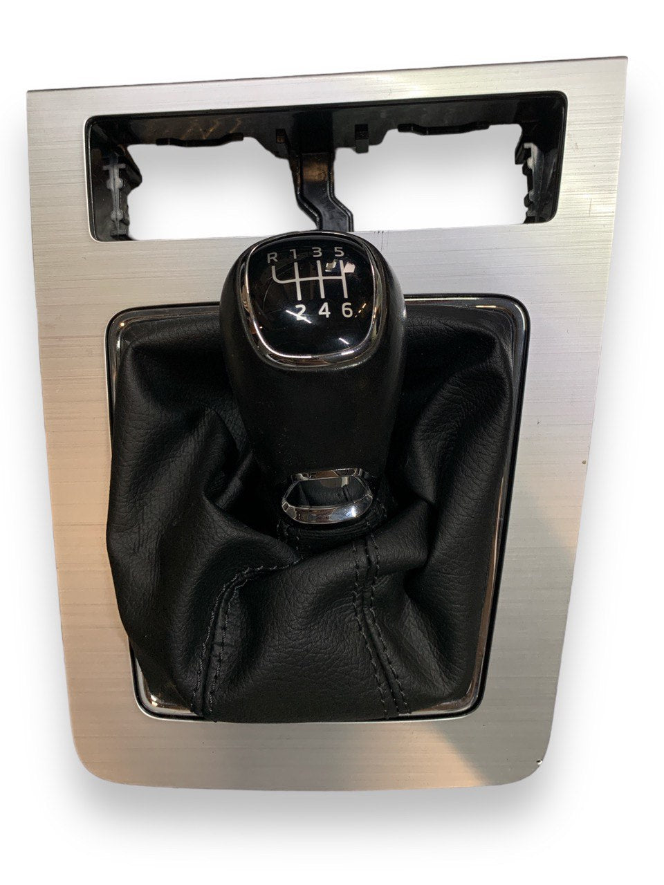 Cover Trim Gear Shift Knob Boot Skoda Octavia (2016) code.5E1863212J - F&P CRASH SRLS - Used Parts