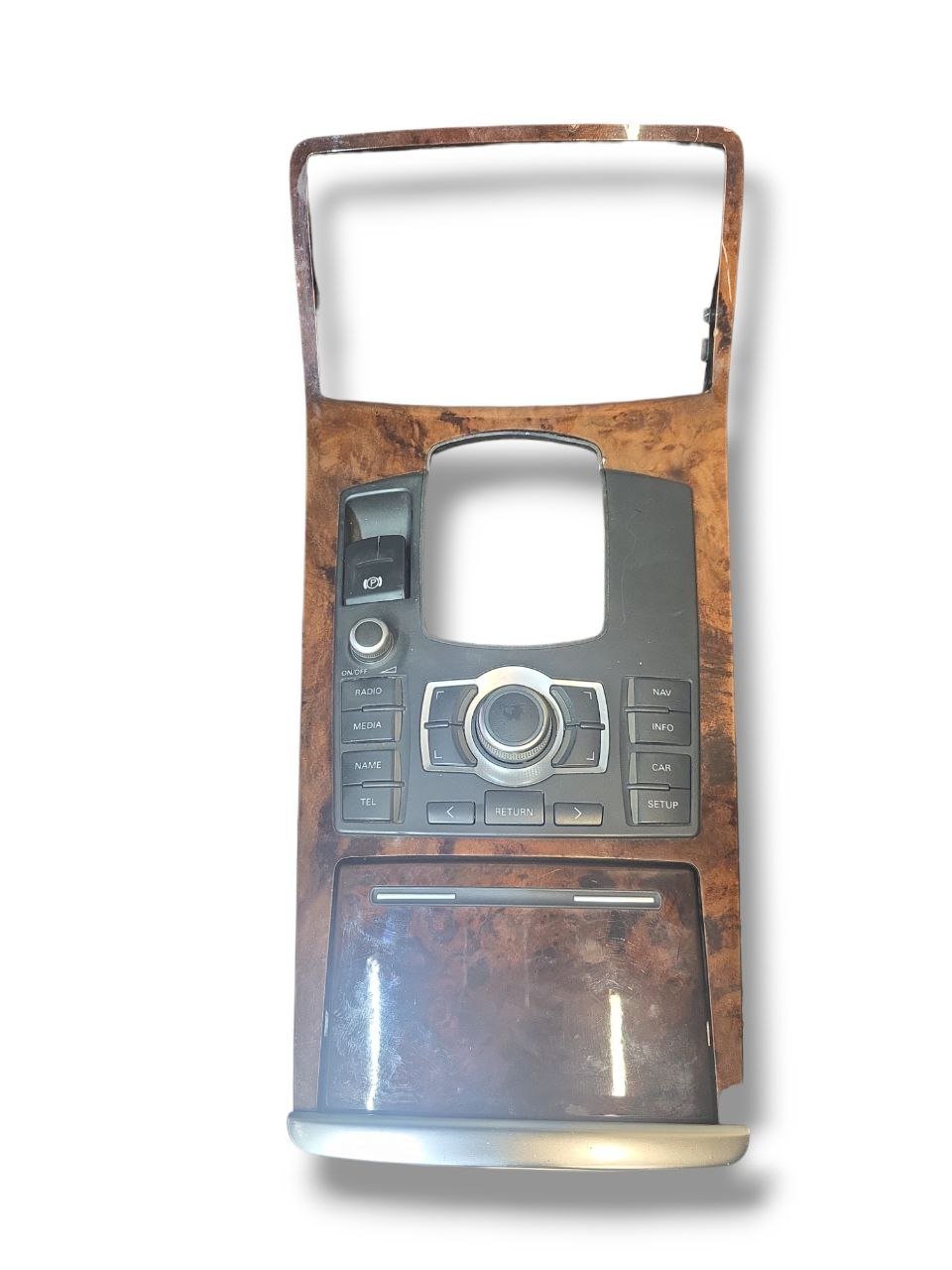 Rivestimento / Modanatura + Pulsantiera Stereo Audi A8 ( 2008 - 2017 ) Cod : 4E1919612 - F&P CRASH SRLS - Ricambi Usati