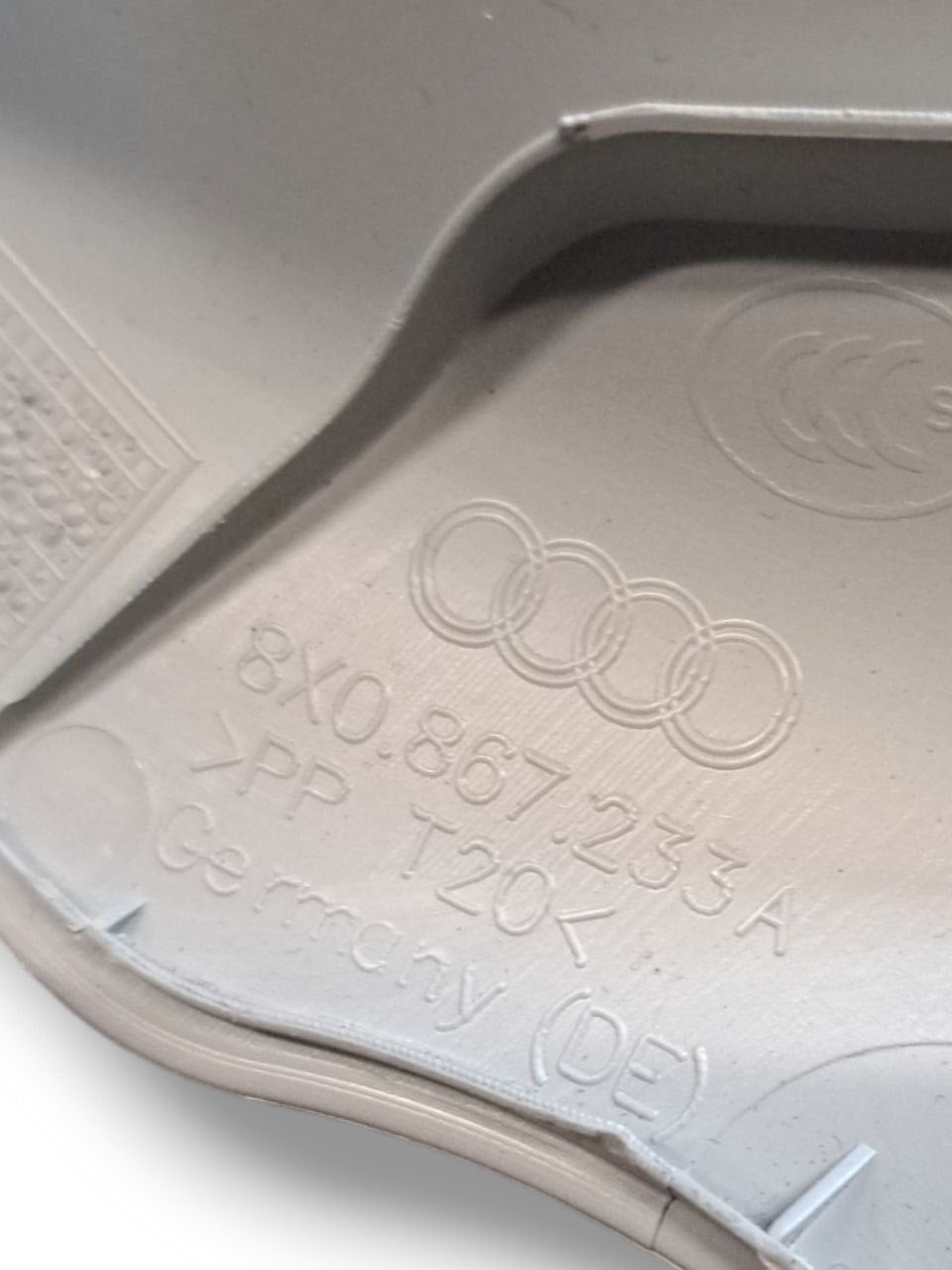 Rivestimento Montante Anteriore sinistro (sx) Audi A1 8X (2010 - 2018) COD:8X0867233A - F&P CRASH SRLS - Ricambi Usati