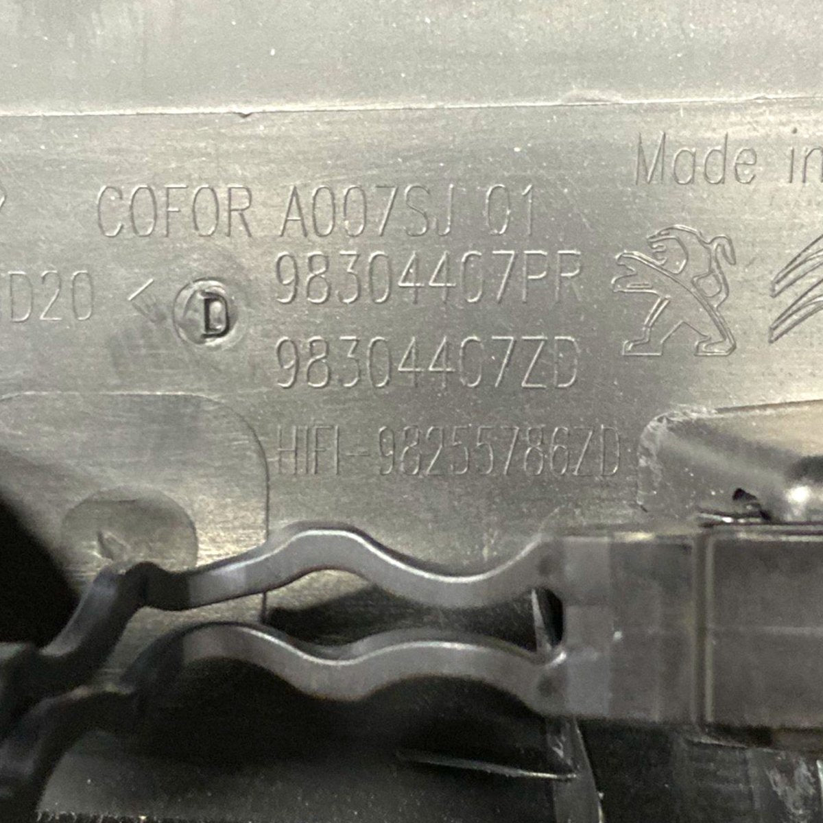 Left front pillar cover (sx) peugeot 2008 ii (2019 - ) Code: 98304407pr - F&P CRASH SRLS - Used Parts