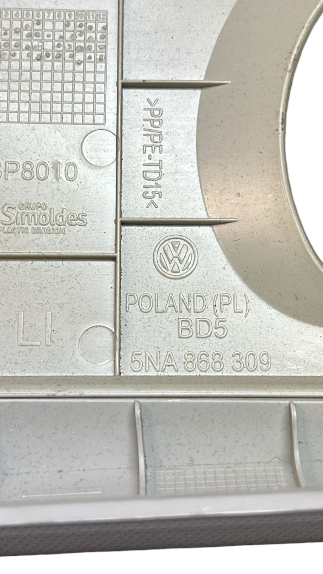 Upper left B pillar cover Volkswagen Tiguan AD1 code 5NA868309 (2016 - 2024) - F&P CRASH SRLS - Used Parts