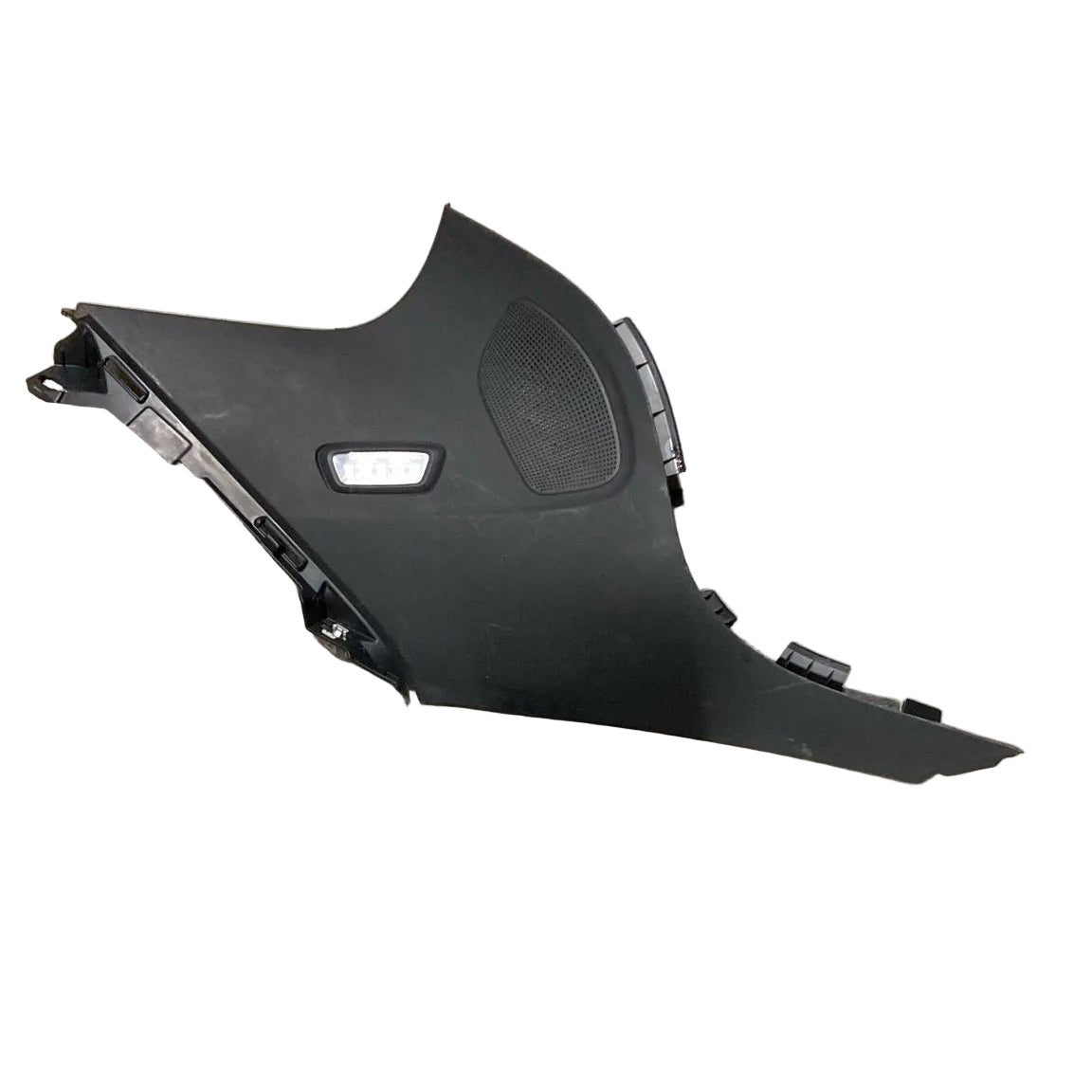 Rivestimento montante superiore posteriore destro mercedes benz eqc cod . a2936908900 (2019 > 2023) - F&P CRASH SRL - Ricambi Usati