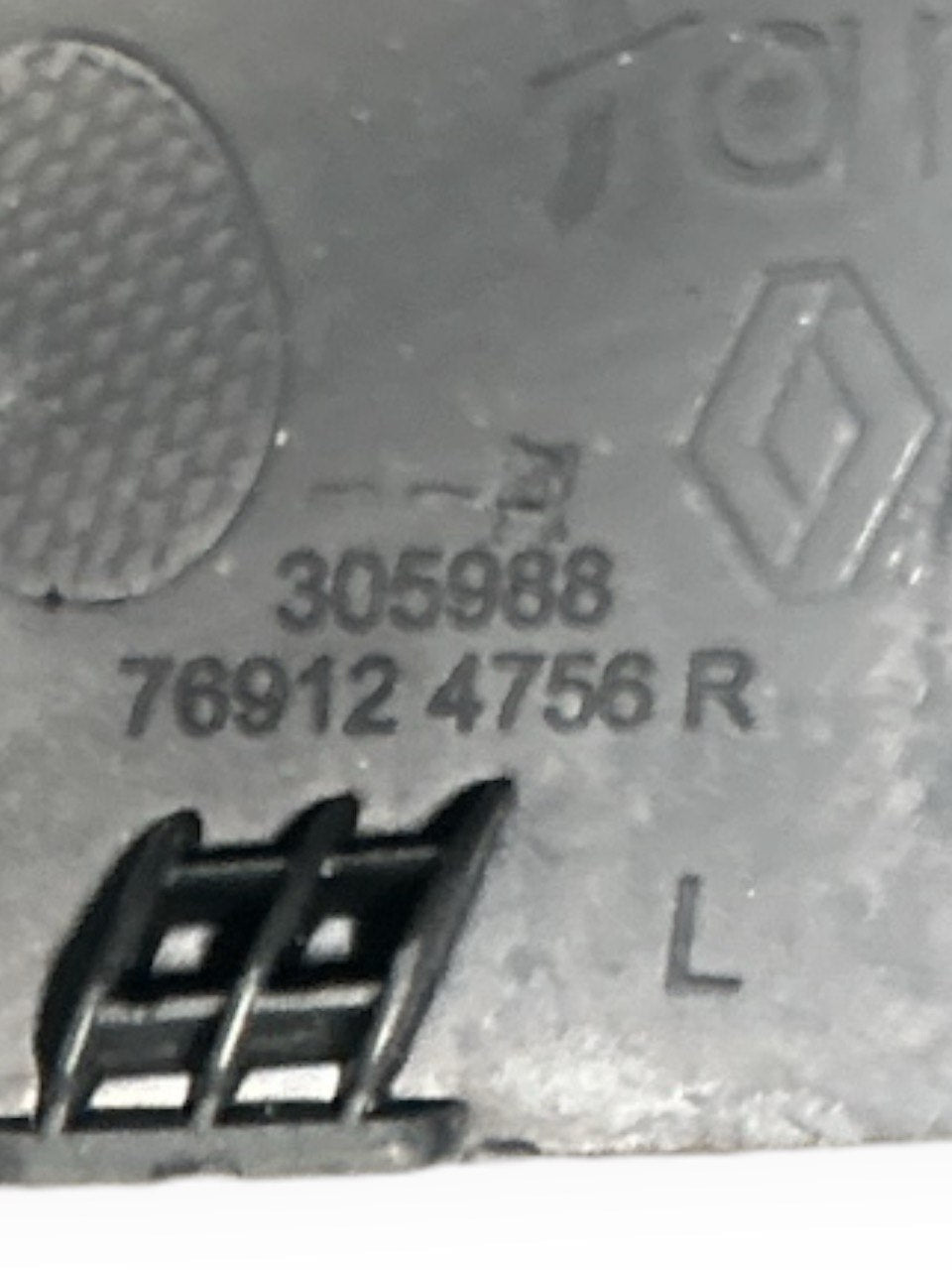 Rivestimento Pilastro A Sinistro + Altoparlante Renault Clio V (2019 > ) cod.769124756R - F&P CRASH SRLS - Ricambi Usati