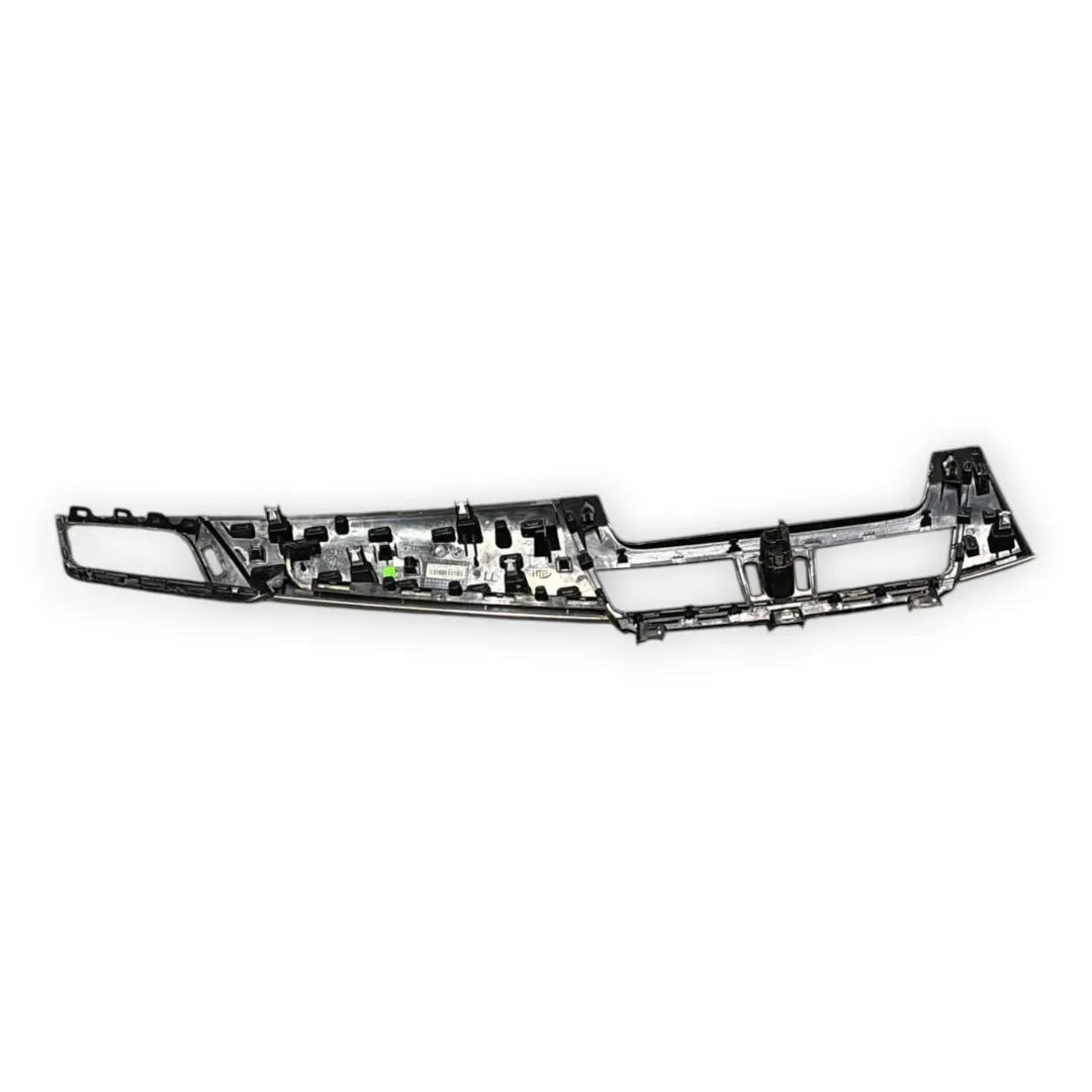 Dettaglio Rivestimento superiore del cruscotto BMW Serie 2 Active Tourer dal 2014 OEM 51459316647 - foto 2