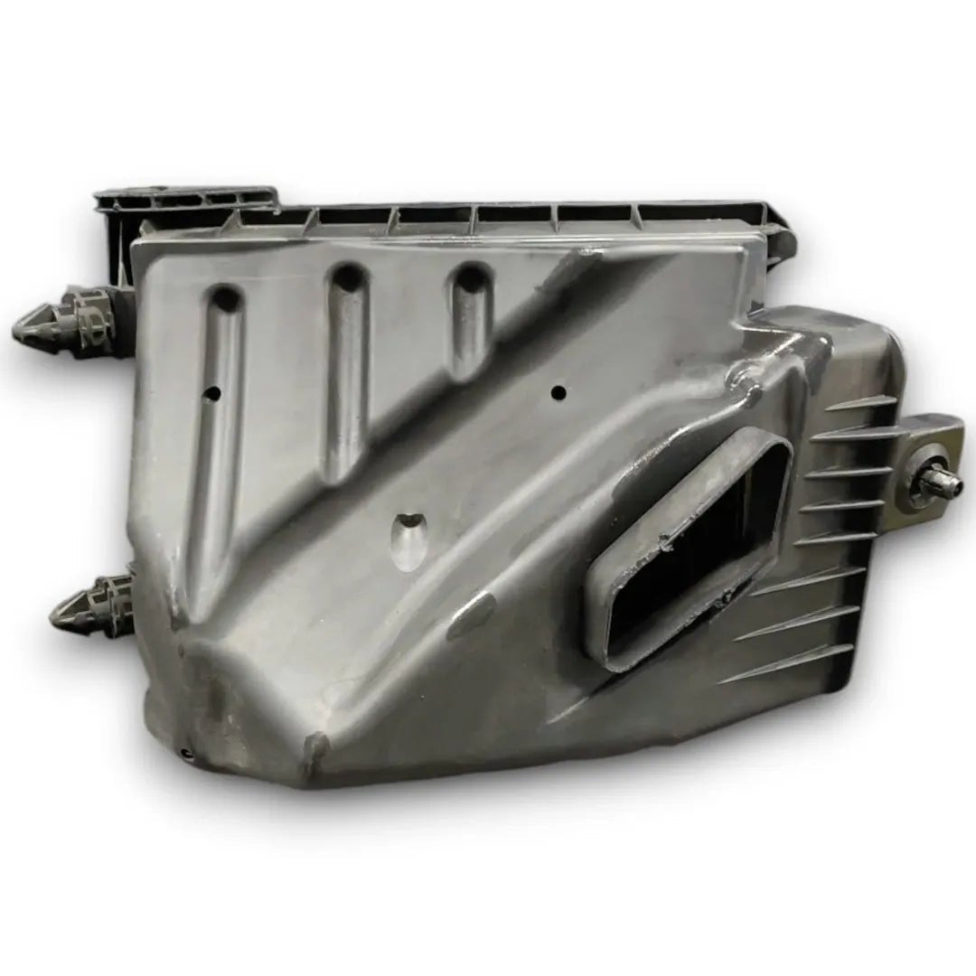 Scatola filtro aria completa Audi A4 8E 2004–2008 OEM 06C133843 - F&P CRASH SRL - Ricambi Usati