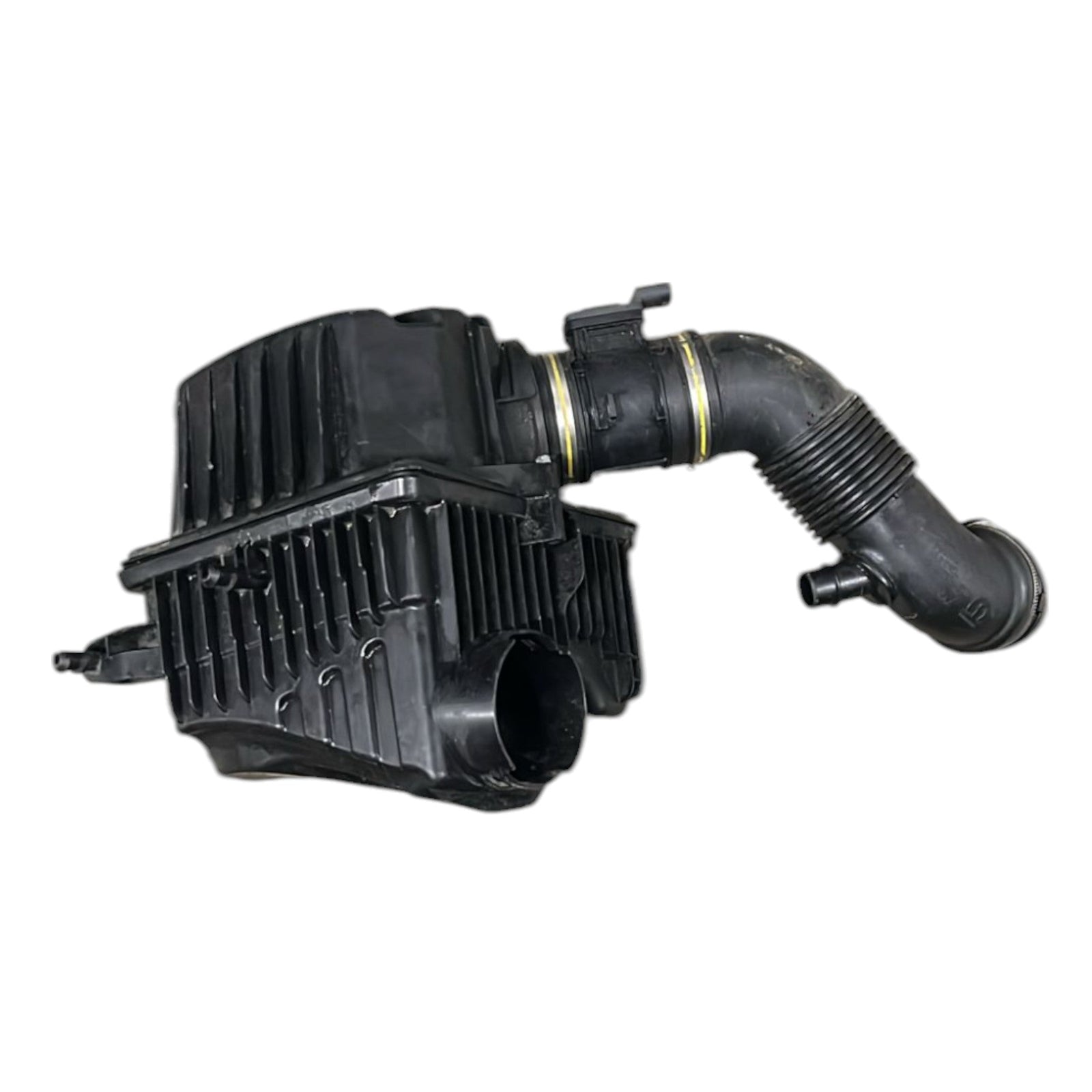 Air Filter Box Jeep Renegade code:1118623S02 (2014 >) + Mass Air Flow Sensor - F&P CRASH SRLS - Used Parts