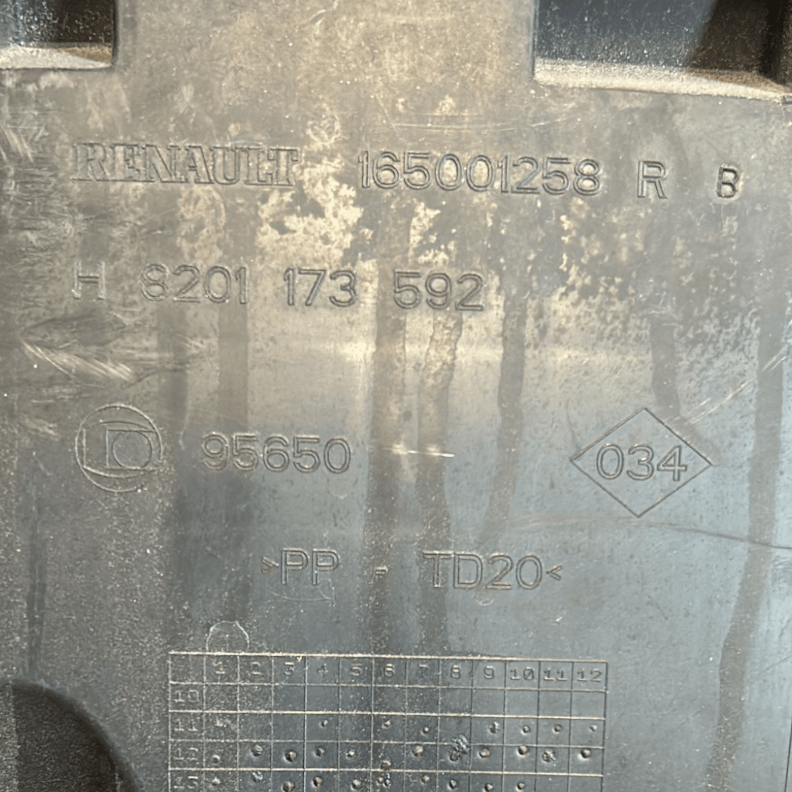Air Filter Box Renault Clio IV 1.5 Diesel code:165001258R (2012 > 2021) - F&P CRASH SRLS - Used Parts