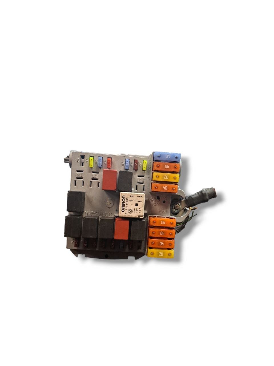 Fuse Box / Fuse Holder Unit Fiat Croma 1.9 Diesel (2007 - 2010) COD:51804118 - F&P CRASH SRLS - Used Parts