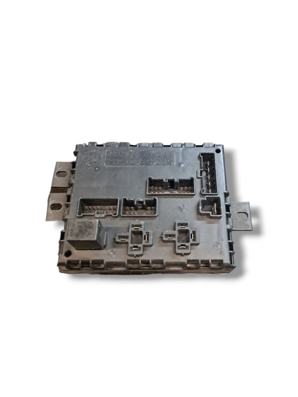 Fuse Box / Fuse Holder Unit Fiat Multipla 1.9 Diesel (1998 - 2003) COD:46517276 - F&P CRASH SRLS - Used Spare Parts