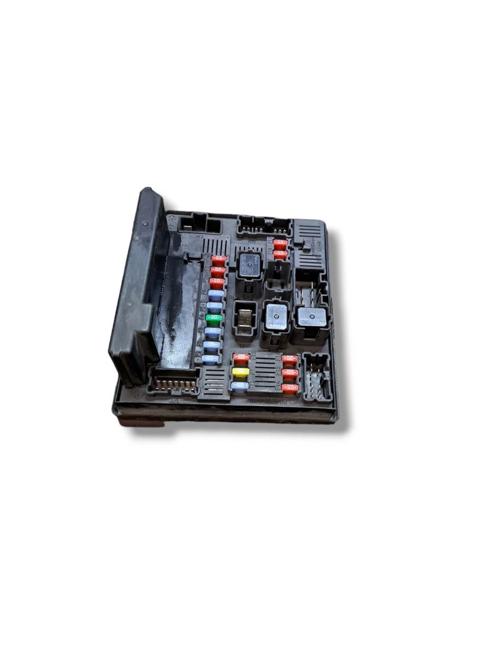 Fuse Box / Fuse Holder Unit Nissan Qashqai J10 2.0 Diesel (2006 - 2014) COD:284B7JD000 - F&P CRASH SRLS - Used Parts