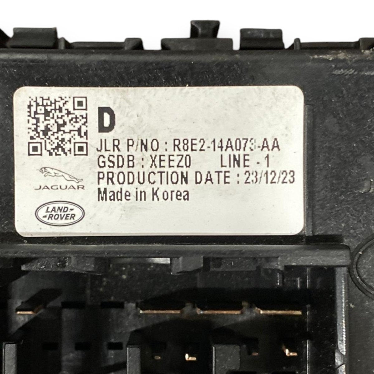 Range Rover Vogue L460 3.0 Diesel / Hybrid (2022 - ) Fuse Box Code: r8e2 - 14a073 - aa - F&P CRASH SRL - Used Parts