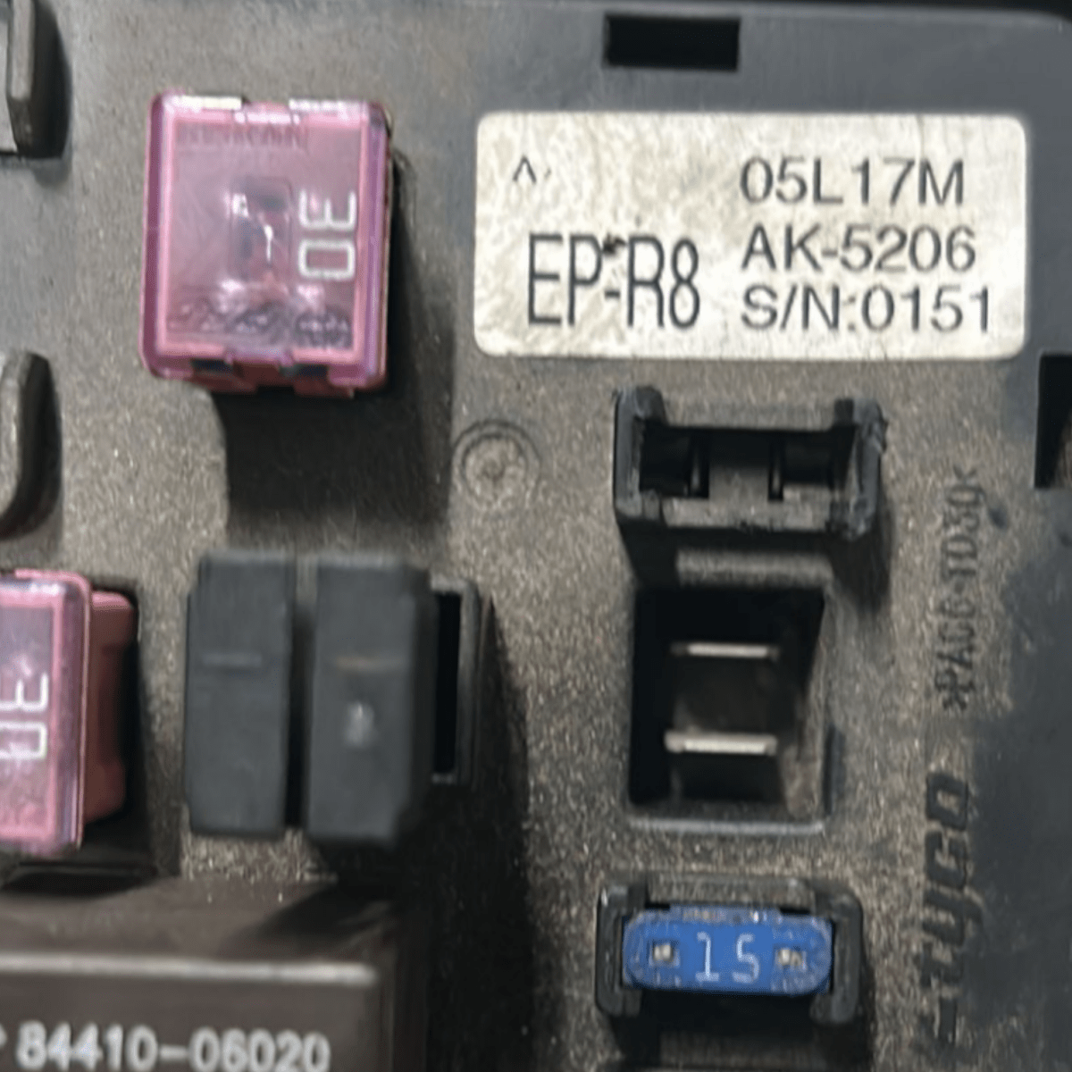 Scatola fusibili ssang yong kyron 2.0 diesel (2005 > 2014) - F&P CRASH SRLS - Ricambi Usati