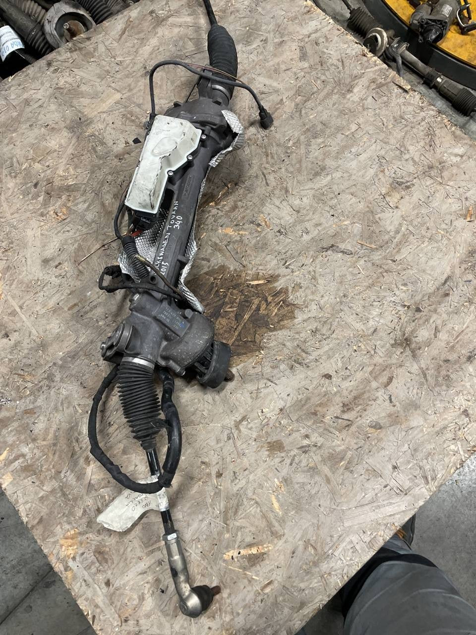 Steering box Volkswagen Touran from 2015 onwards - F&P CRASH SRLS - Used Parts