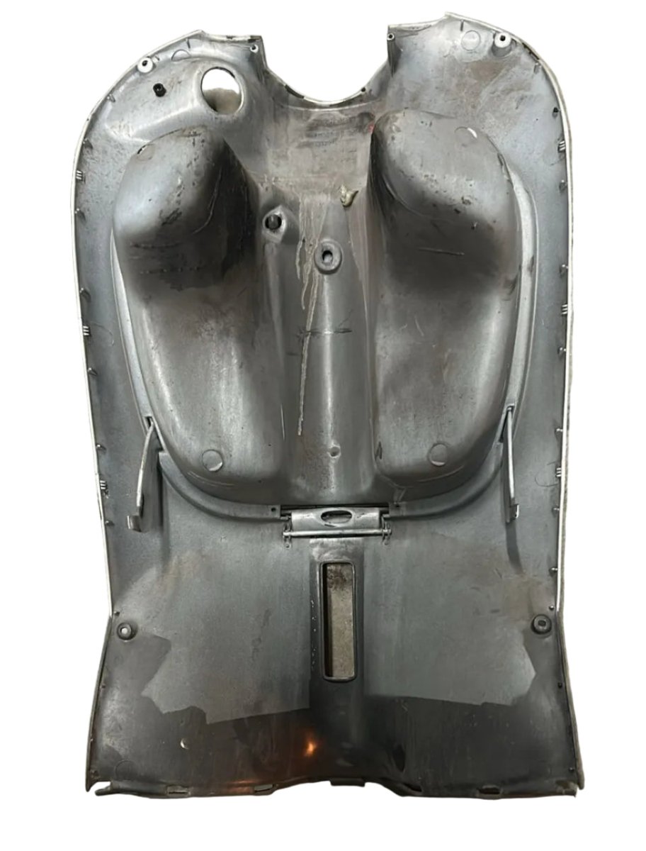 Scudo interno aprilia scarabeo (2002 > 2006) - F&P CRASH SRL - Ricambi Usati