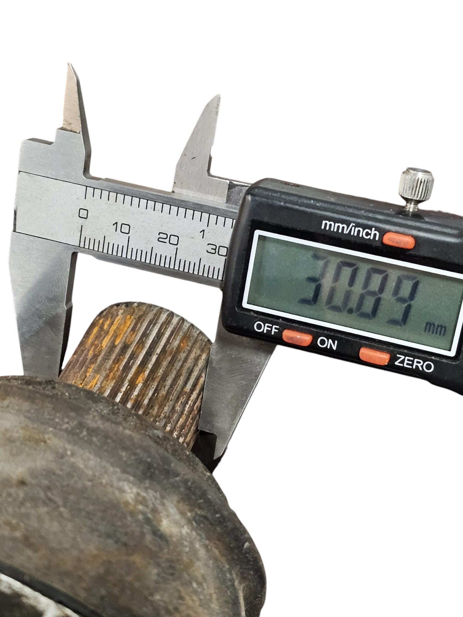 Semiasse Anteriore Sinistro Audi A6 C6 3.0 Diesel Cod:4F0407271J (2004 - 2011) Cambio Automatico - F&P CRASH SRLS - Ricambi Usati