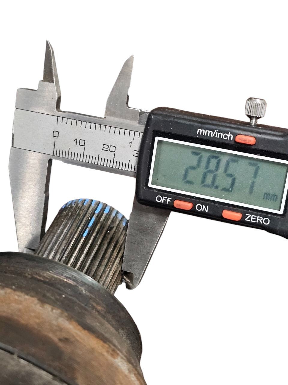 Semiasse Anteriore Sinistro Seat Leon III 1.4 Benzina Cod:5Q0407271A (2013 - 2019) Cambio Manuale - F&P CRASH SRLS - Ricambi Usati